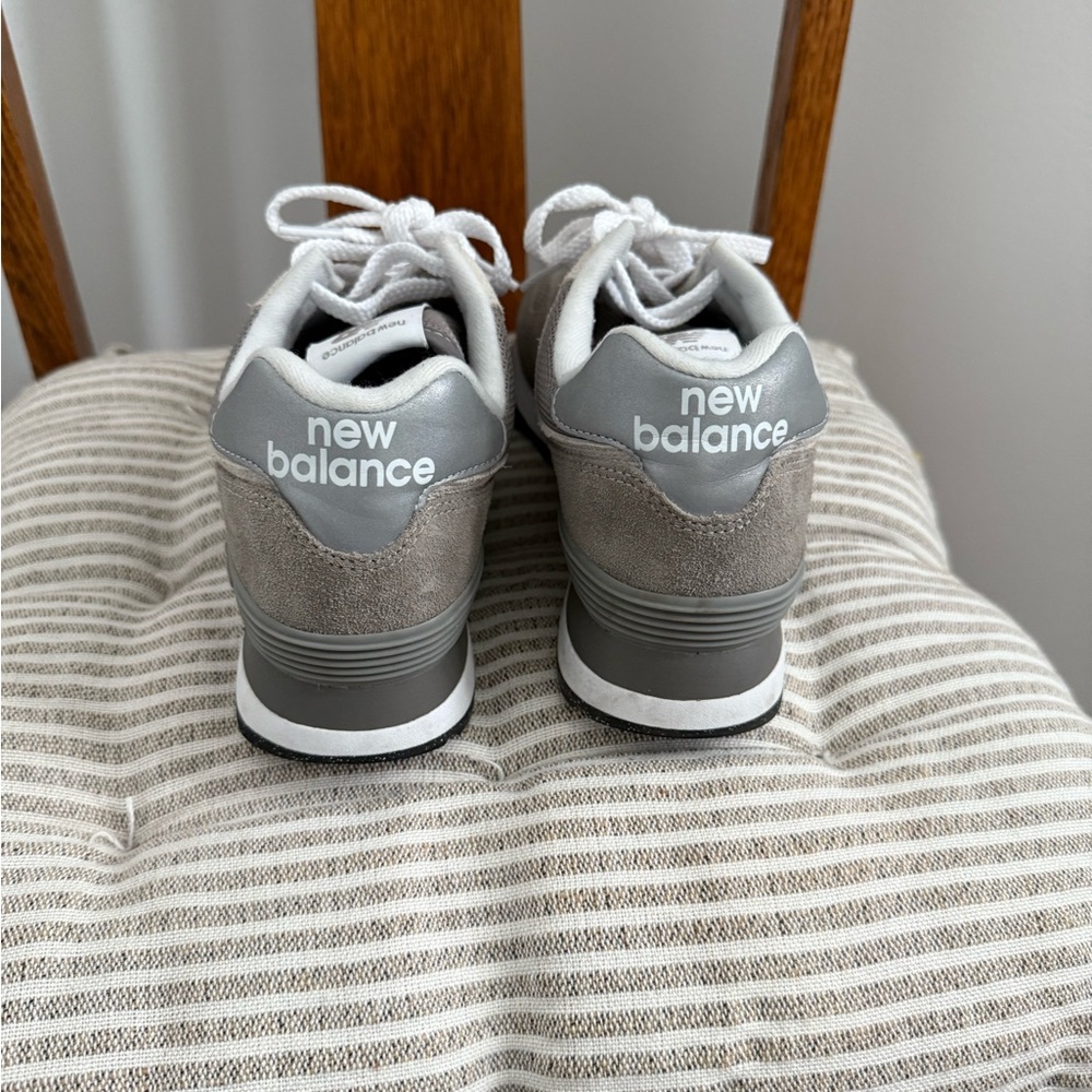 New Balance 574 Gray Sneakers - Picture 3 of 5